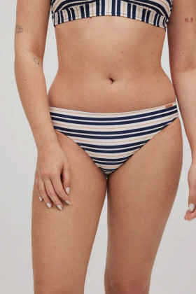 Трусы купальные Ysabel Mora 82936 темно-синий/белый
