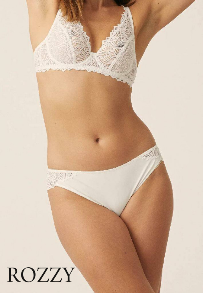 Трусы бикини Naturana The Friday 4675 ванильный К